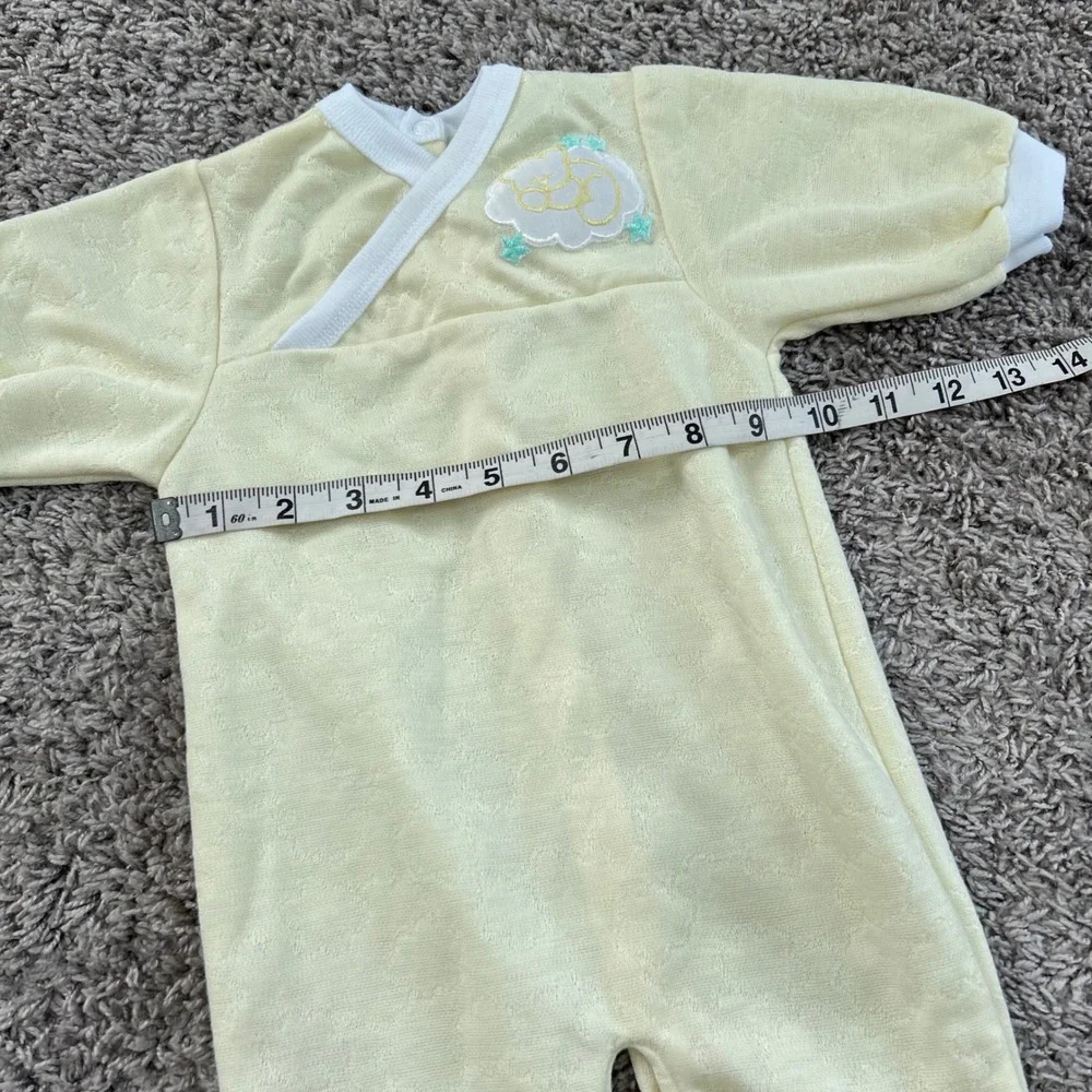 Vintage Small Talk Baby Footed Sleeper Yellow Embroidered Bear Medium 12-17‎ lbs